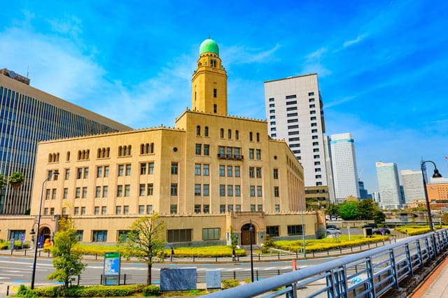 横浜税関（クイーンの塔）